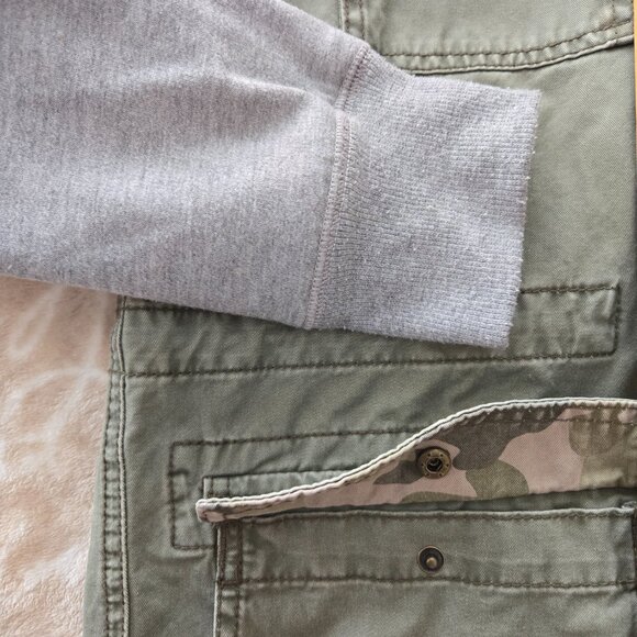 Brooklyn Calling N.Y.C. Men’s Jacket - Size M - Khaki & Grey - Mixed Fabric - Picture 5 of 9